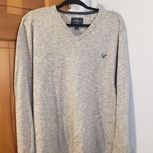 American Eagle Men's V Neck Sweater
